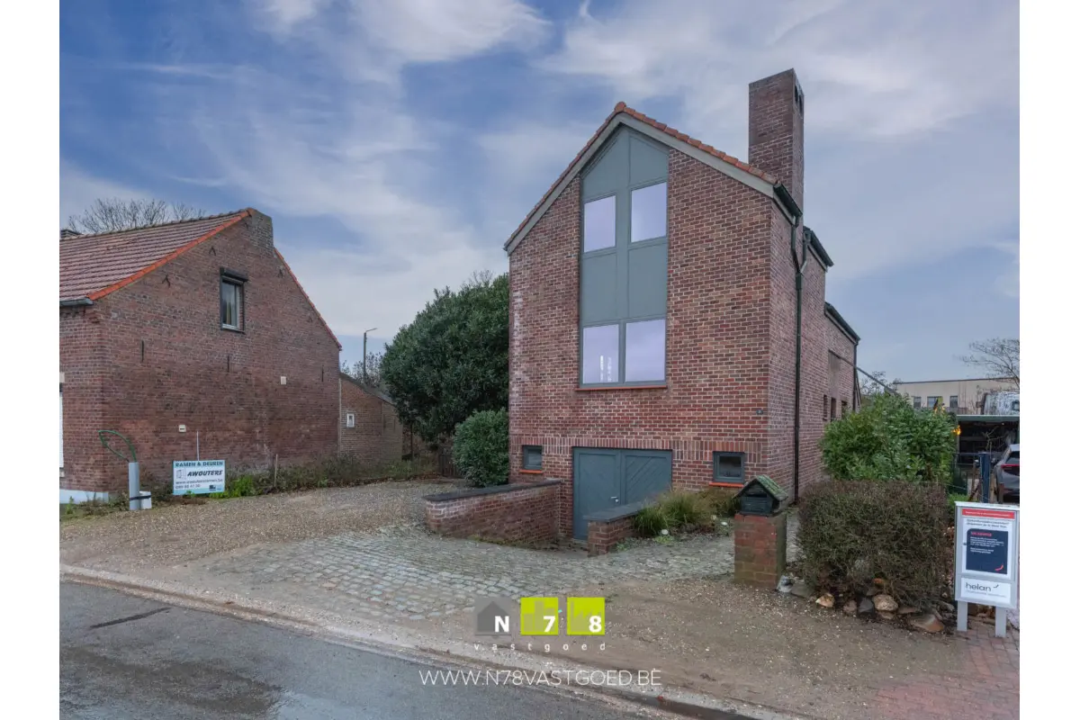 Huis te  koop in Maaseik 3680 369000.00€ 3 slaapkamers 177.00m² - Zoekertje 671581