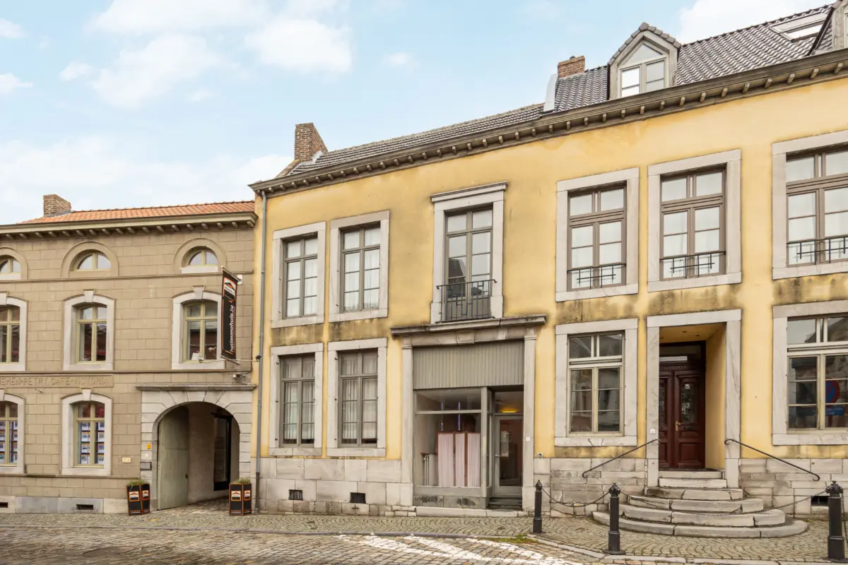 Huis te  koop in Borgloon 3840 399000.00€ 6 slaapkamers 345.00m² - Zoekertje 673135