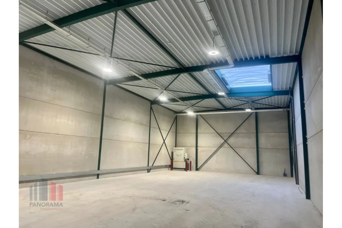 Handelszaak te  huur in Hasselt 3500 1812.00€  slaapkamers 290.00m² - Zoekertje 673568