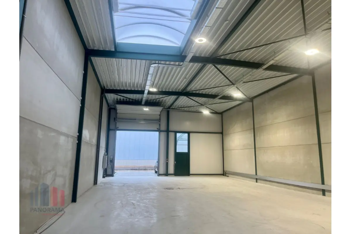 Handelszaak te  huur in Hasselt 3500 5437.00€  slaapkamers 870.00m² - Zoekertje 673567