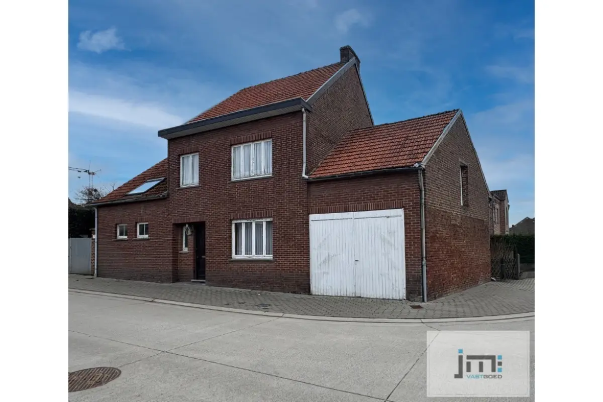 Huis te  koop in Heers 3870 220000.00€ 4 slaapkamers m² - Zoekertje 675064