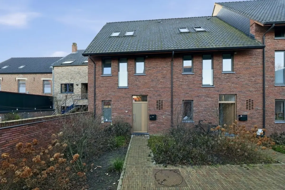 Huis te  koop in Sint-Truiden 3800 398000.00€ 3 slaapkamers 155.00m² - Zoekertje 676060