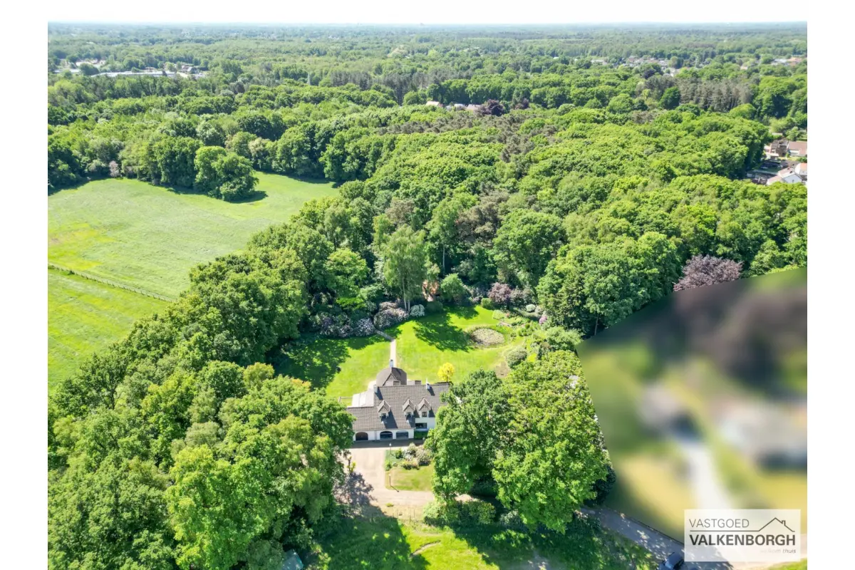 Huis te  koop in Heusden-Zolder 3550 1190000.00€ 4 slaapkamers 383.00m² - Zoekertje 676792