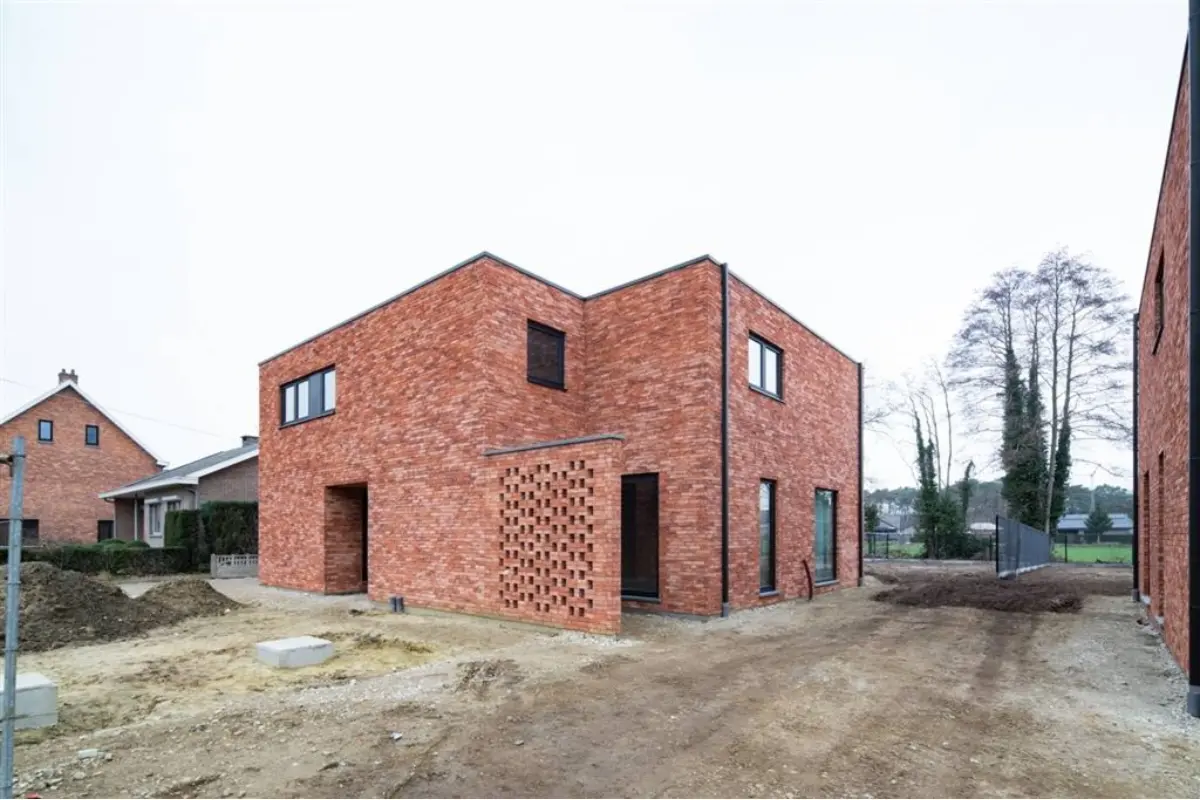 Huis te  koop in Koersel 3582 379000.00€ 3 slaapkamers 145.35m² - Zoekertje 677278