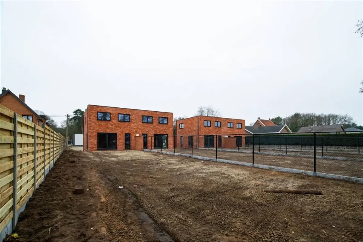 Huis te  koop in Koersel 3582 381000.00€ 3 slaapkamers 145.35m² - Zoekertje 677275