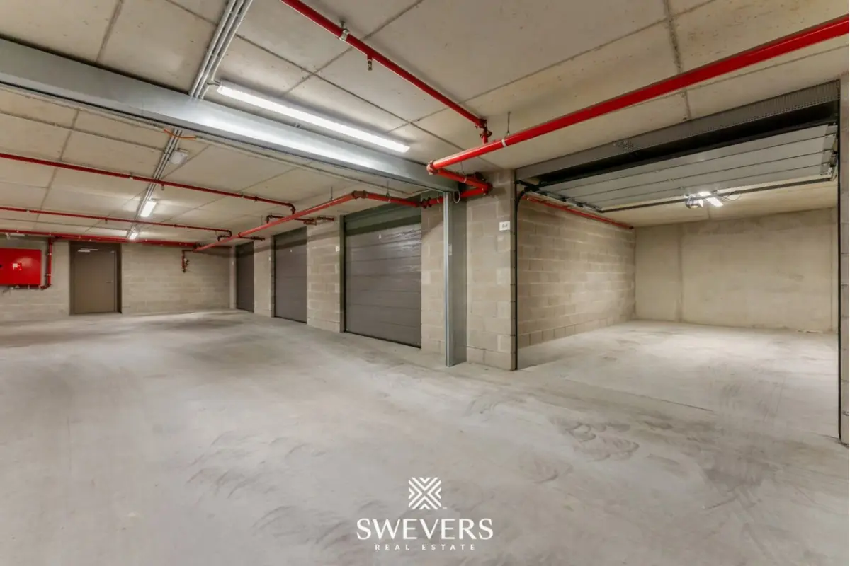 Parking & garage te  huur in Hasselt 3500 220.00€  slaapkamers m² - Zoekertje 677578