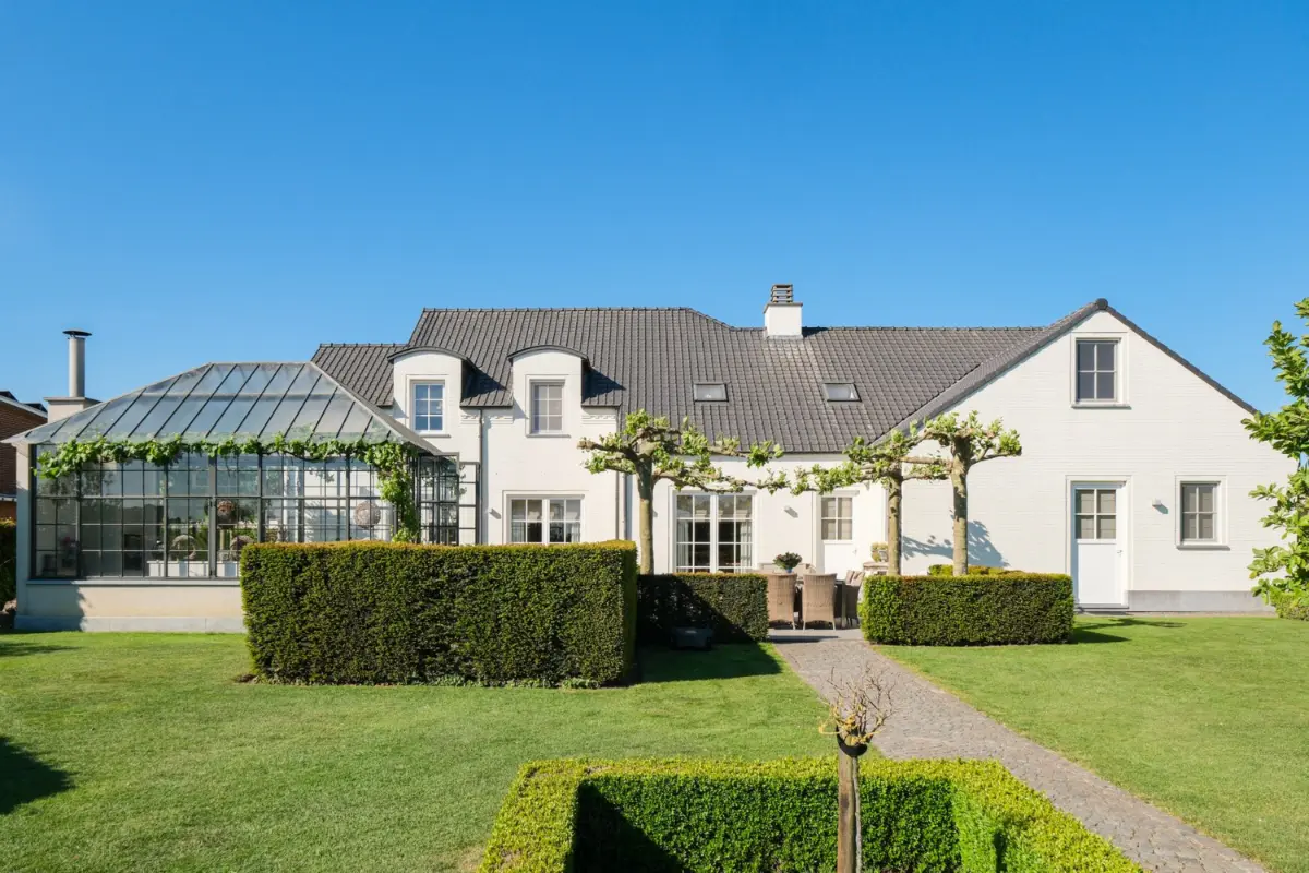 Huis te  koop in Kinrooi 3640 875000.00€ 4 slaapkamers m² - Zoekertje 678410