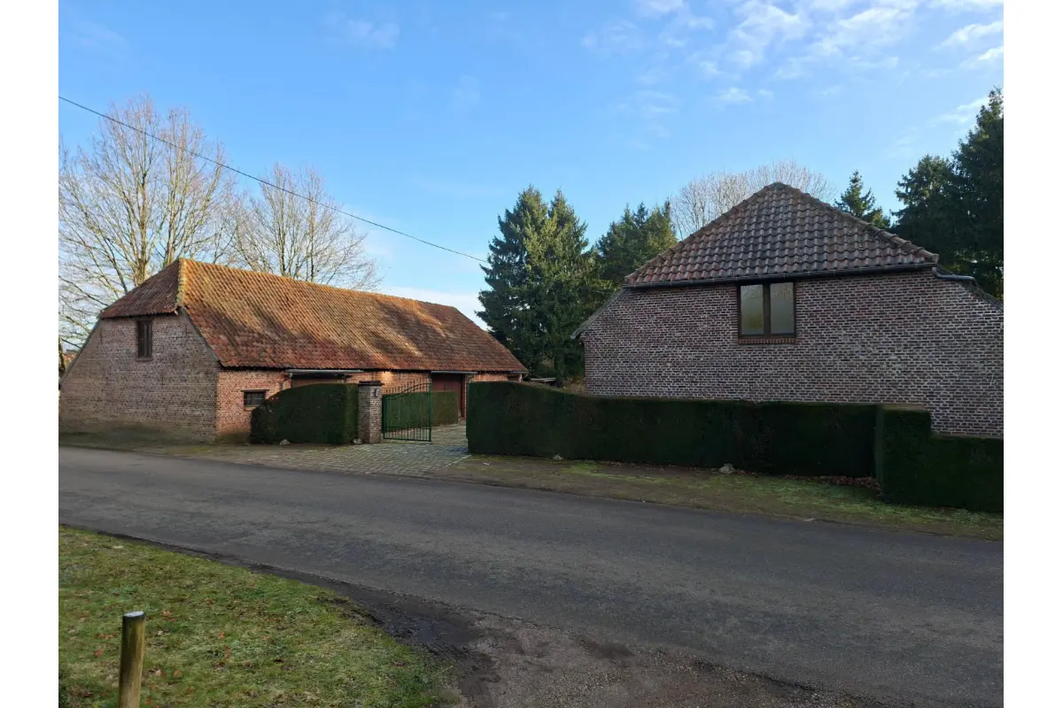 Huis te  koop in Ham 3945 490000.00€ 2 slaapkamers m² - Zoekertje 680604