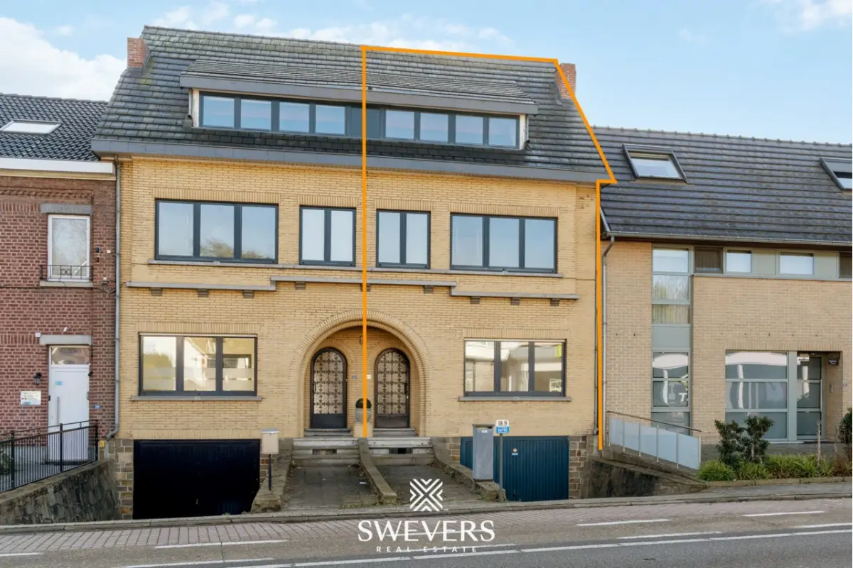 Huis te  koop in Berg 3700 295000.00€ 4 slaapkamers 173.00m² - Zoekertje 682556