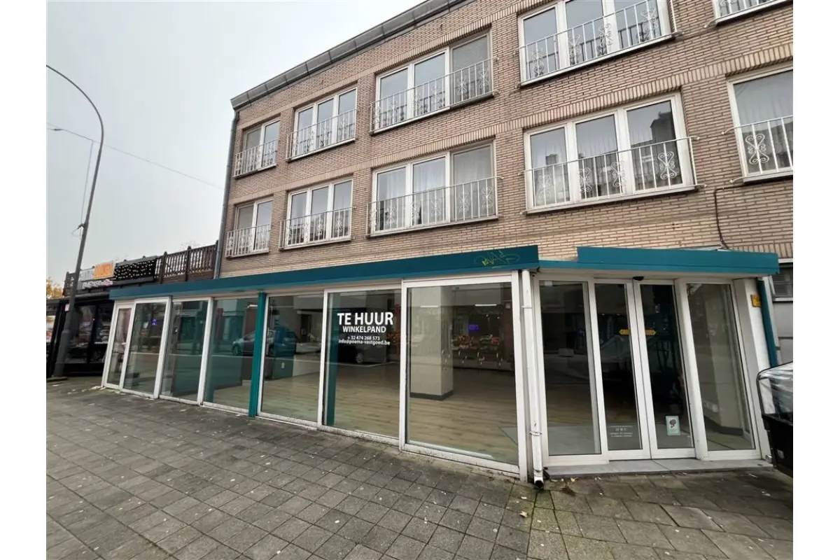 Handelszaak te  huur in Lommel 3920 1350.00€  slaapkamers 105.00m² - Zoekertje 684090