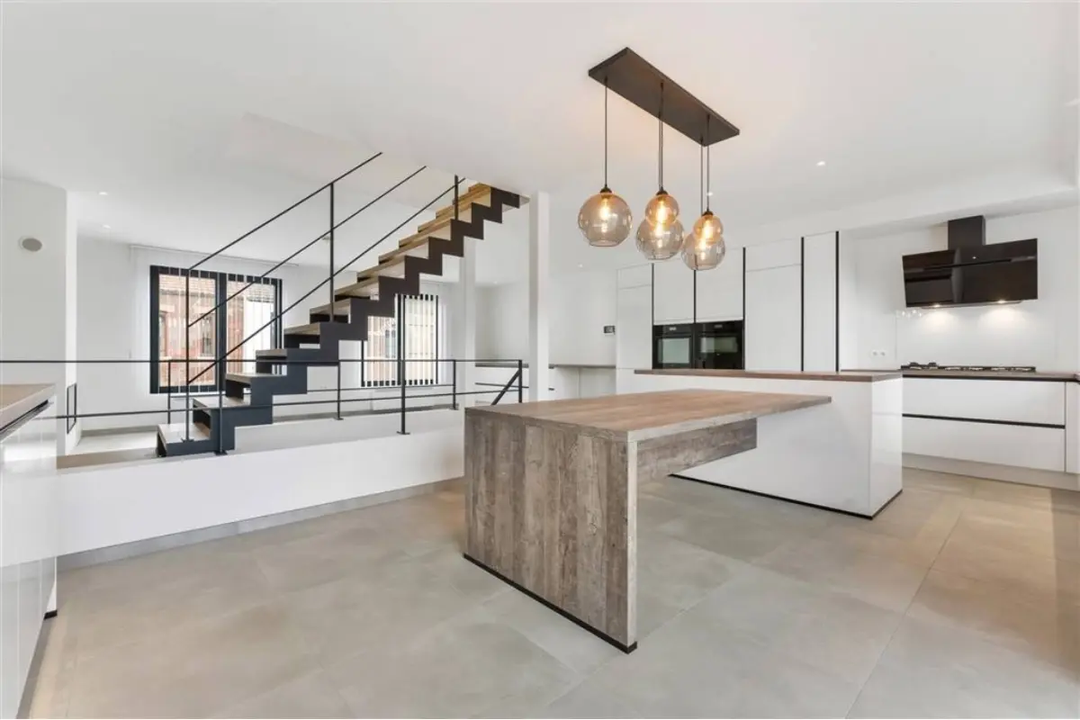 Huis te  koop in Hasselt 3500 475000.00€ 2 slaapkamers 175.00m² - Zoekertje 687636
