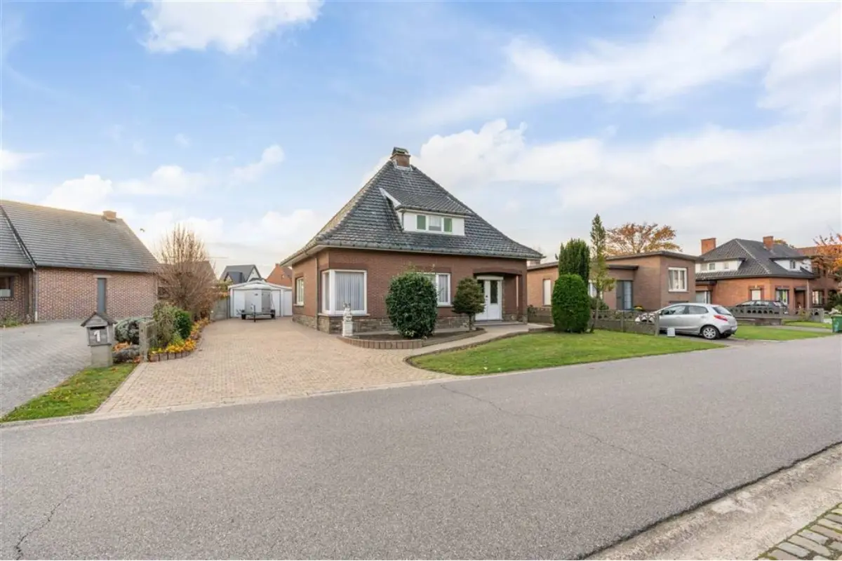 Huis te  koop in Kuringen 3511 269000.00€ 3 slaapkamers 165.00m² - Zoekertje 689503