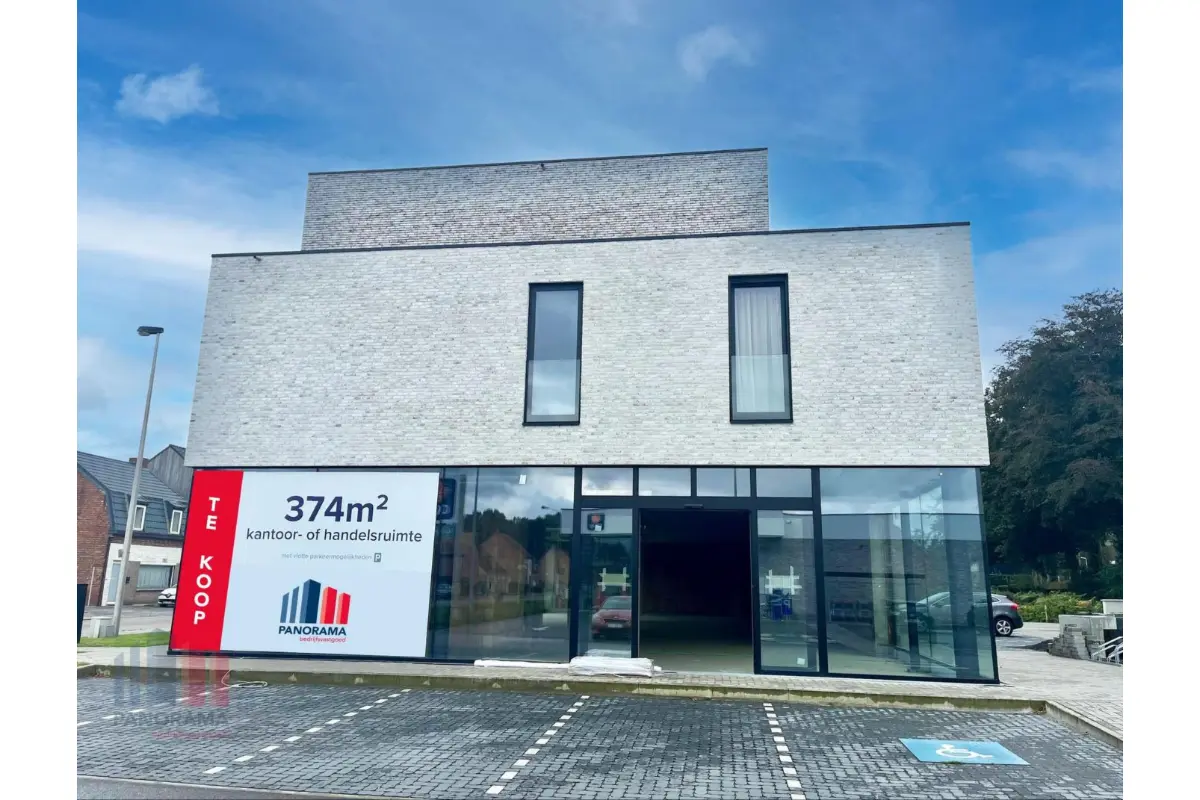 Handelszaak te  koop in Ham 3945 670000.00€  slaapkamers 374.00m² - Zoekertje 689428