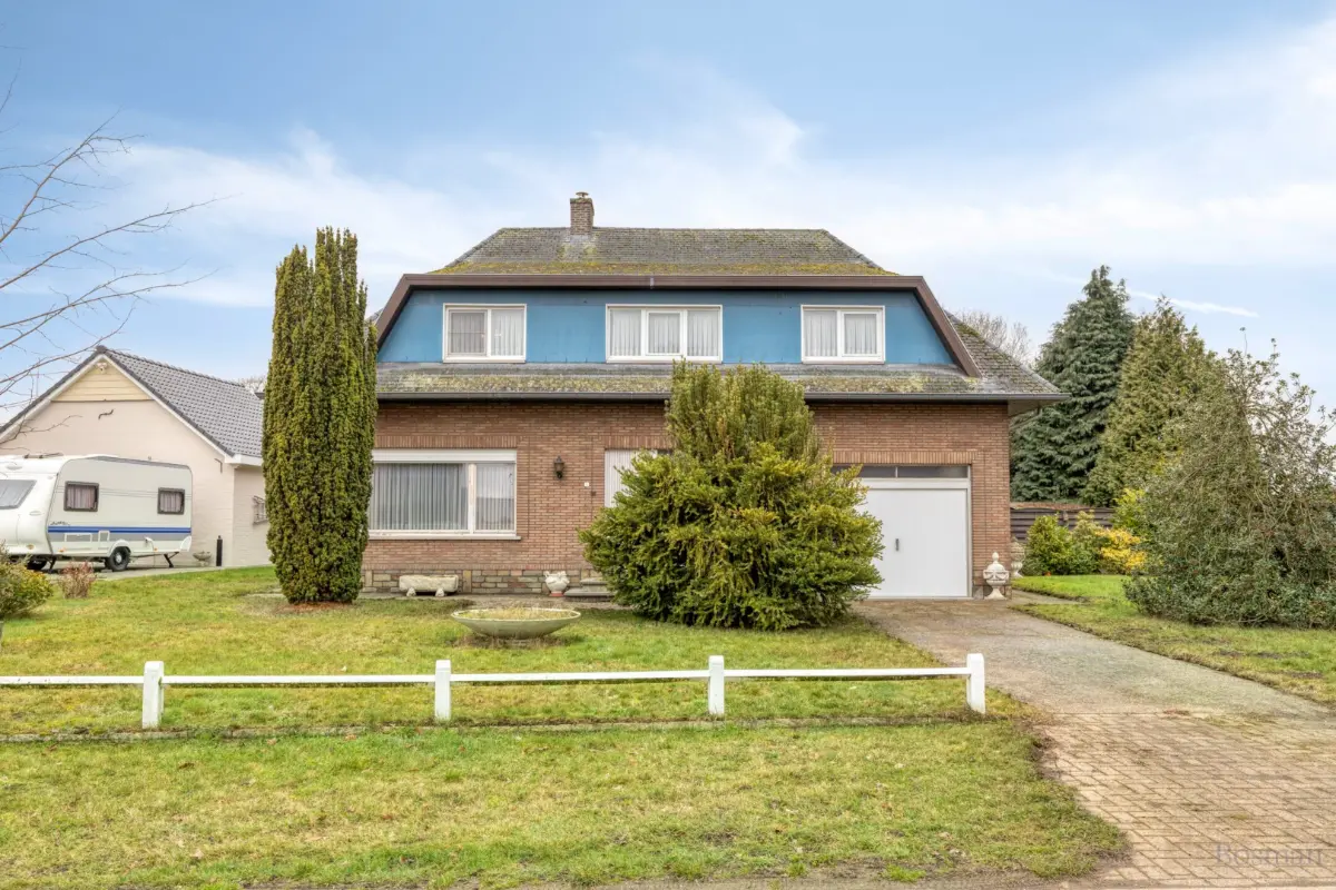 Huis te  koop in Tessenderlo 3980 298000.00€ 4 slaapkamers m² - Zoekertje 690338