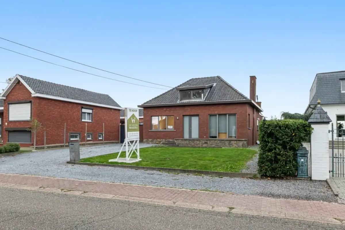 Huis te  koop in Sint-Truiden 3800 349000.00€ 3 slaapkamers 182.00m² - Zoekertje 690997