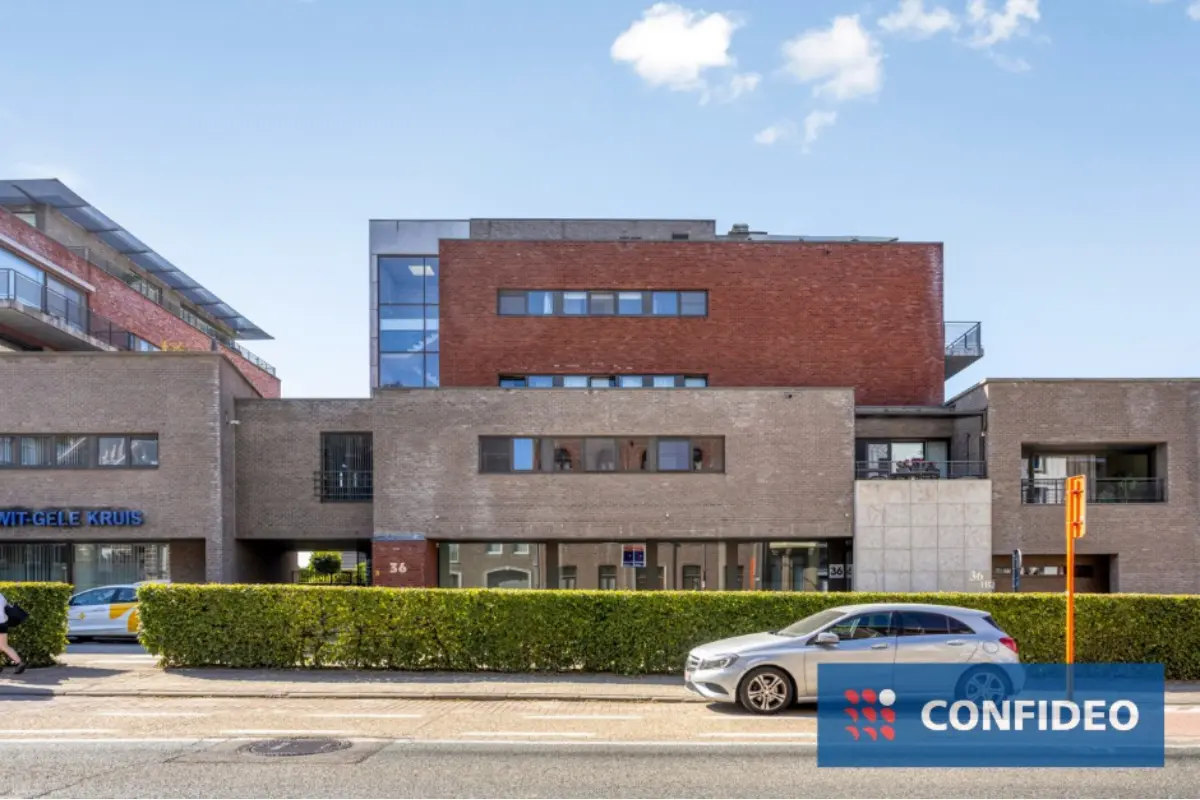 Handelszaak te  koop in Berg 3700 229000.00€  slaapkamers 186.00m² - Zoekertje 691224