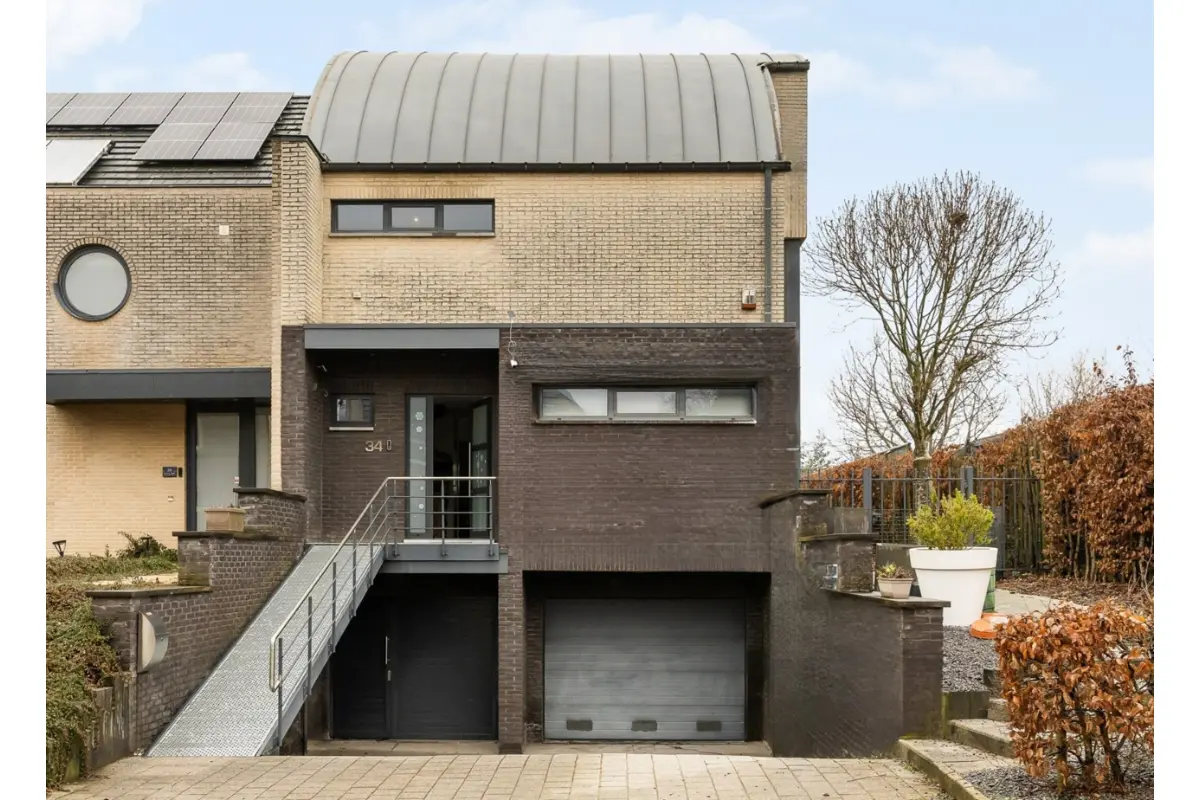 Huis te  koop in Riemst 3770 675000.00€ 5 slaapkamers 352.00m² - Zoekertje 695090