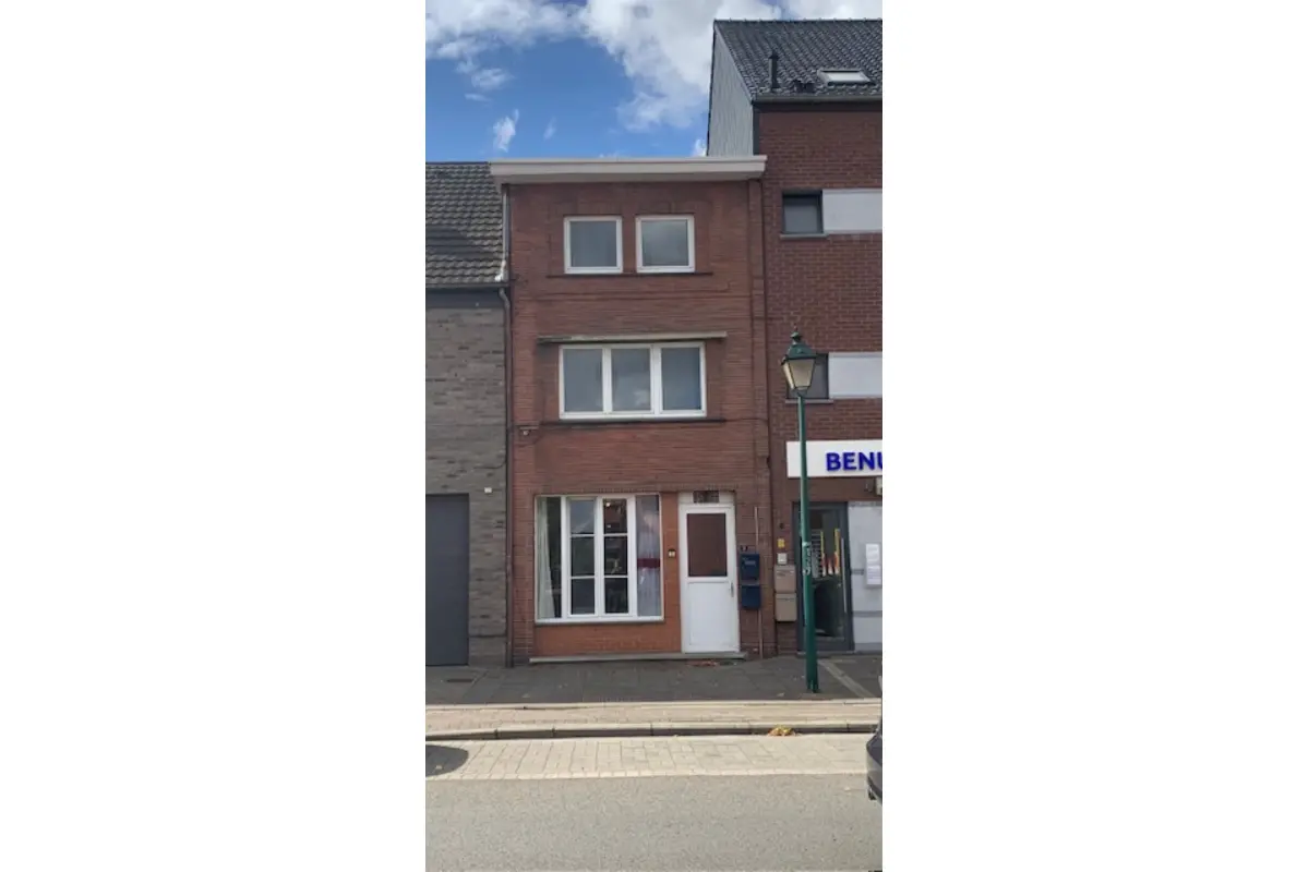 Appartement te  koop in Leopoldsburg 3970 259000.00€ 3 slaapkamers 150.00m² - Zoekertje 702666