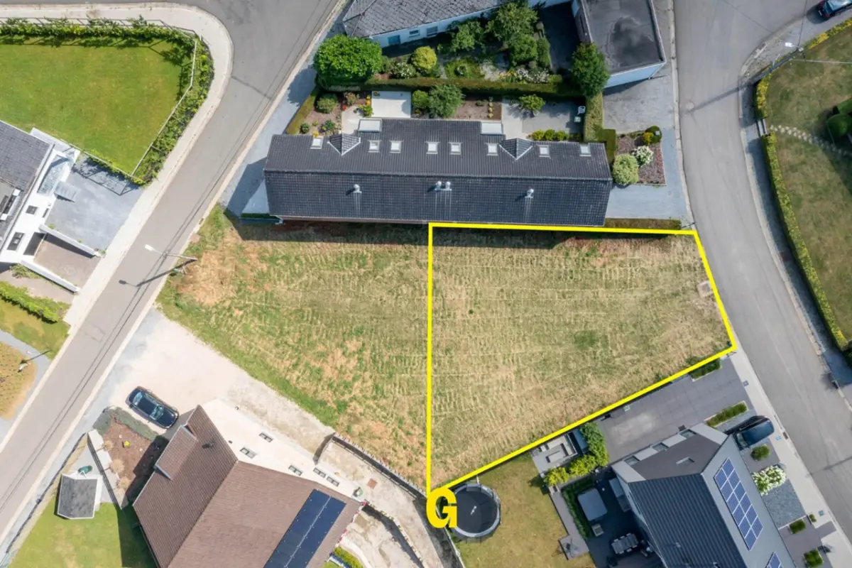 Bouwgrond te  koop in Hoeselt 3730 79000.00€  slaapkamers m² - Zoekertje 704250