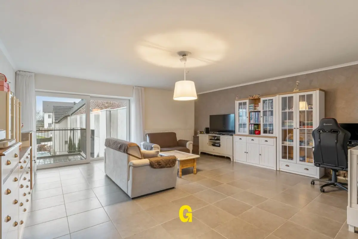 Appartement te  koop in Beverst 3740 225000.00€ 2 slaapkamers 99.00m² - Zoekertje 704756