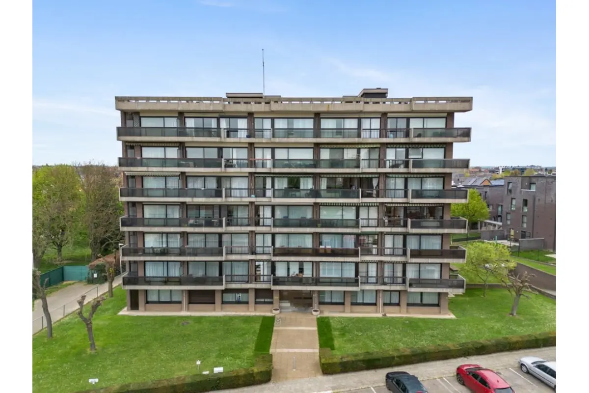 Appartement te  koop in Sint-Truiden 3800 249000.00€ 3 slaapkamers m² - Zoekertje 704775