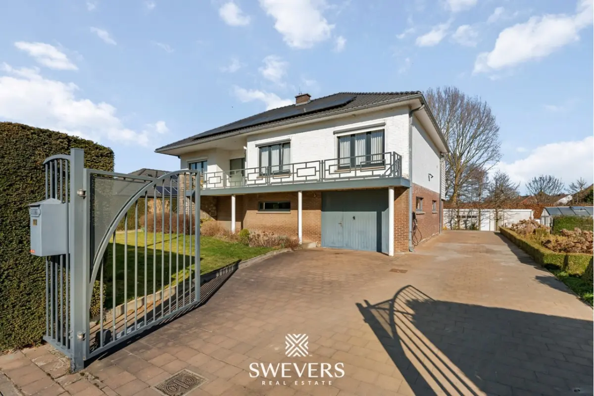 Villa te  koop in Borgloon 3840 399000.00€ 4 slaapkamers 293.00m² - Zoekertje 706025