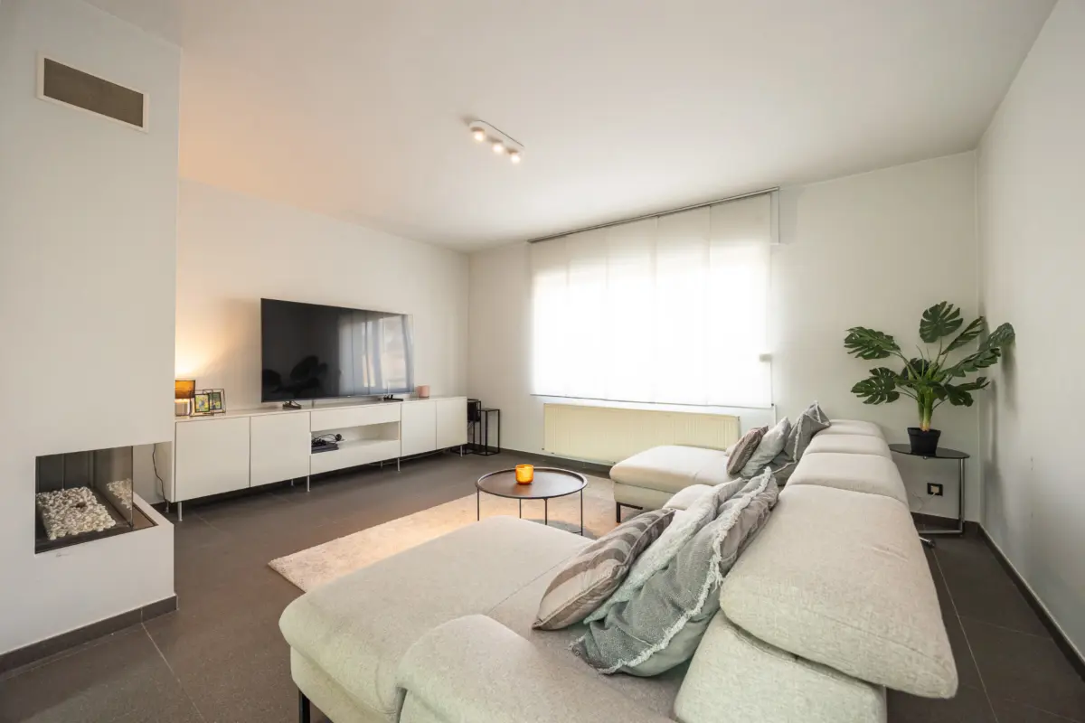 Huis te  koop in Rekem 3621 395000.00€ 5 slaapkamers m² - Zoekertje 707858