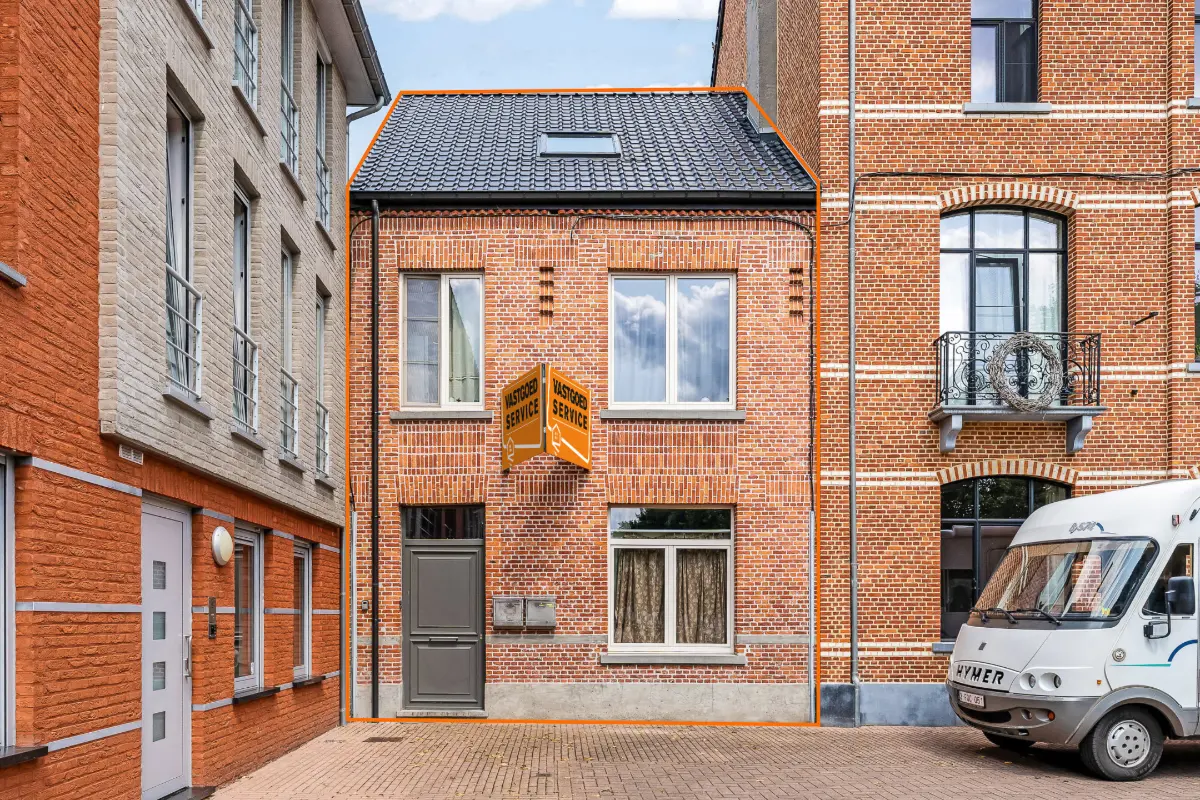 Appartement te  koop in Leopoldsburg 3970 319000.00€ 5 slaapkamers 122.00m² - Zoekertje 708468