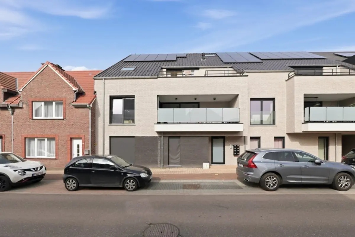 Appartement te  koop in Binderveld 3850 315000.00€ 2 slaapkamers 115.00m² - Zoekertje 709168