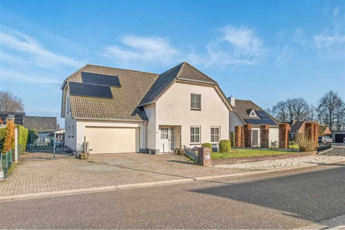 Huis te  koop in Hamont 3930 465000.00€ 4 slaapkamers 192.00m² - Zoekertje 710079