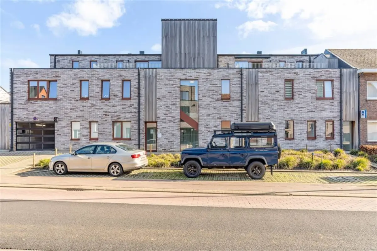 Appartement te  koop in Heusden-Zolder 3550 315000.00€ 3 slaapkamers 88.00m² - Zoekertje 710120