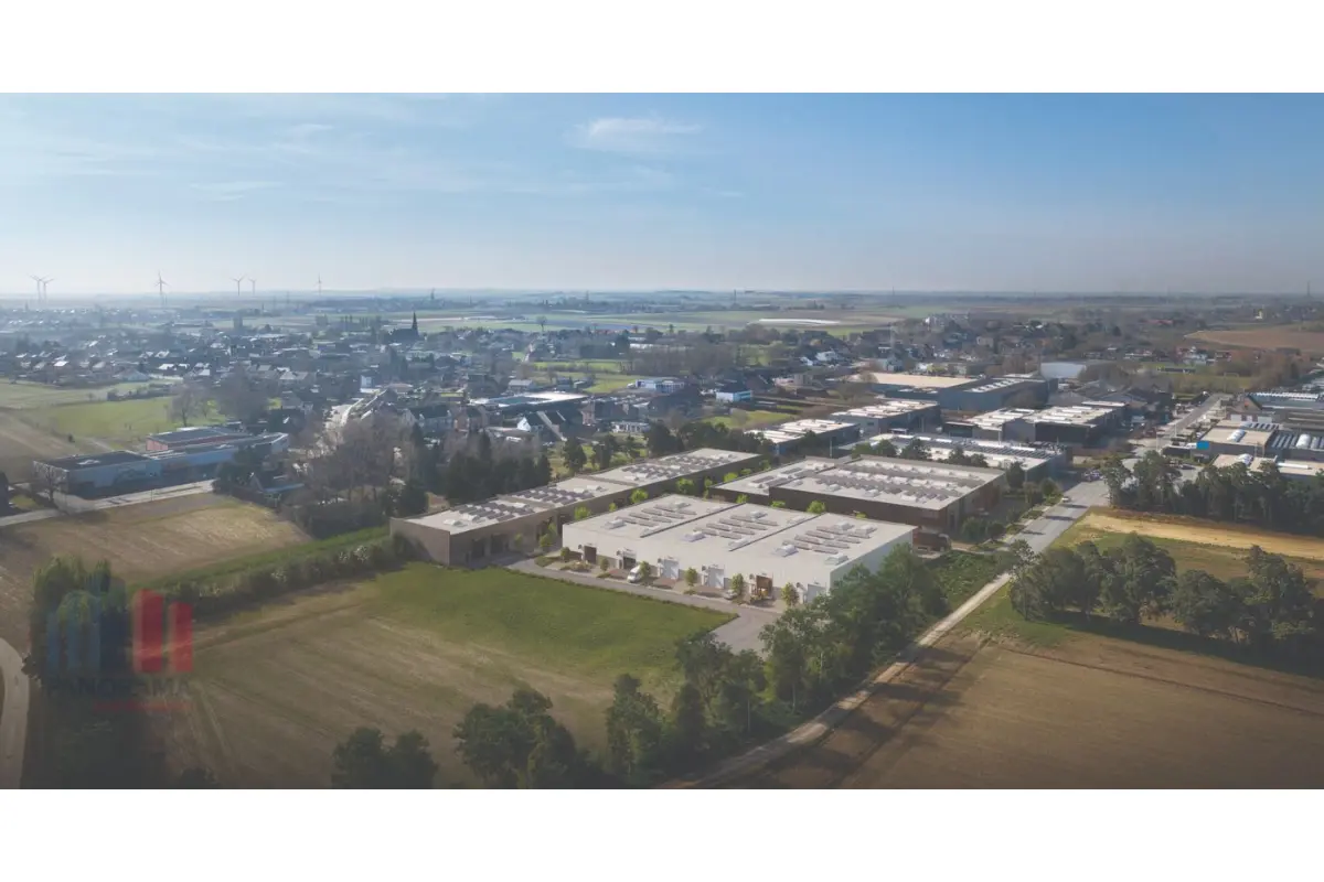 Handelszaak te  koop in Riemst 3770 1869800.00€  slaapkamers 1922.00m² - Zoekertje 713492