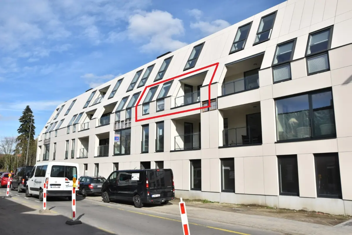 Appartement te  huur in Berg 3700 900.00€ 2 slaapkamers 87.00m² - Zoekertje 717981