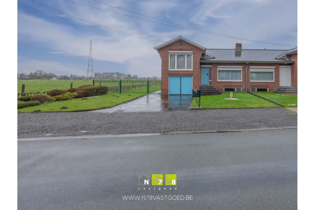 Huis te  koop in Dilsen-Stokkem 3650 249000.00€ 3 slaapkamers 131.00m² - Zoekertje 719395
