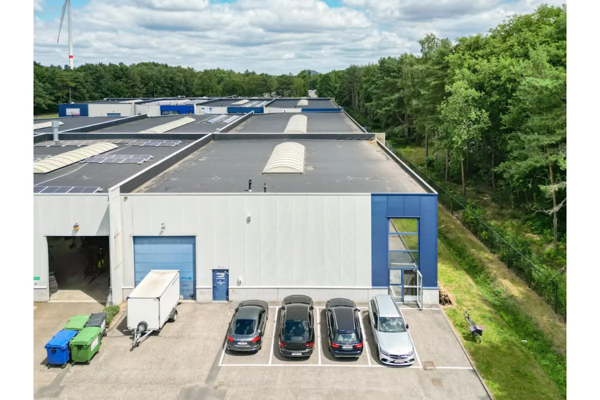 Handelszaak te  koop in Genk 3600 499000.00€  slaapkamers 480.00m² - Zoekertje 720081