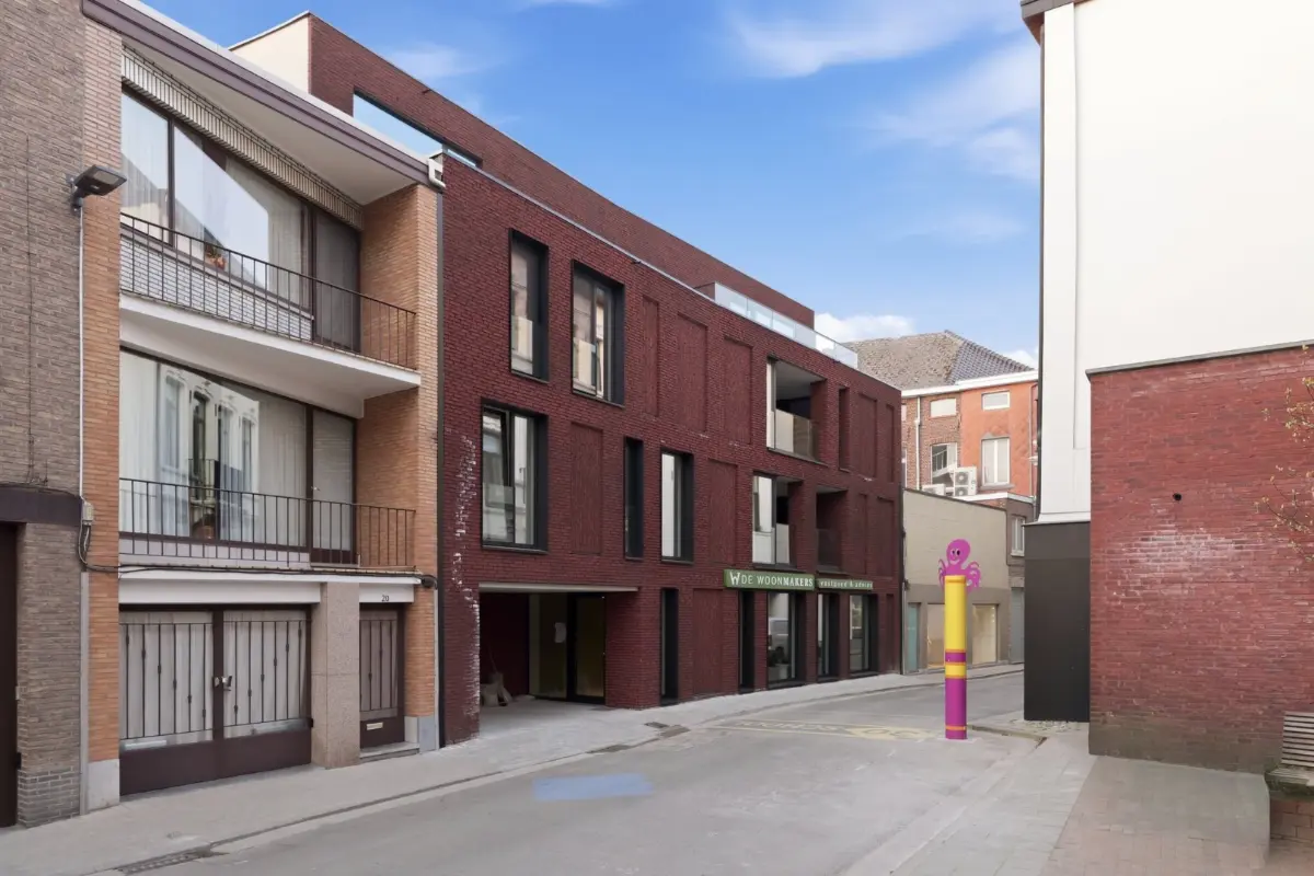 Appartement te  huur in Sint-Truiden 3800 1100.00€ 2 slaapkamers m² - Zoekertje 721748