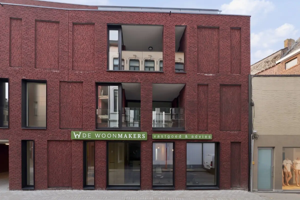 Appartement te  huur in Sint-Truiden 3800 1100.00€ 2 slaapkamers m² - Zoekertje 721747