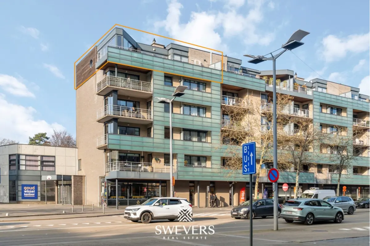 Appartement te  koop in Genk 3600 435000.00€ 1 slaapkamers 123.00m² - Zoekertje 721392