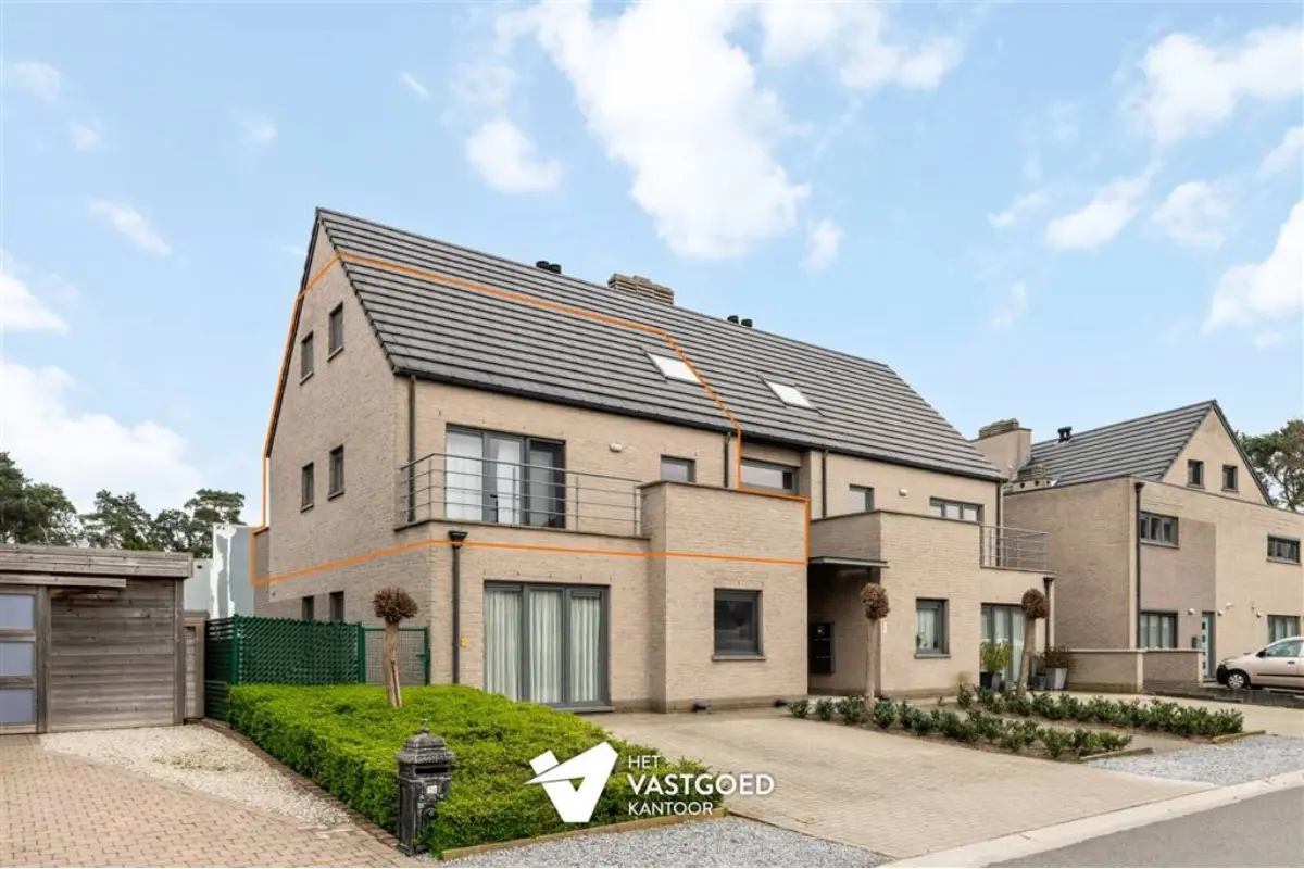Appartement te  koop in Ham 3945 269000.00€ 3 slaapkamers 149.00m² - Zoekertje 721990