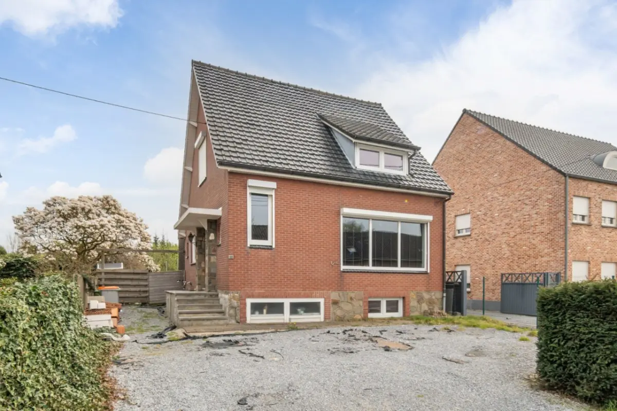 Huis te  koop in Dilsen-Stokkem 3650 289000.00€ 3 slaapkamers 144.00m² - Zoekertje 723383