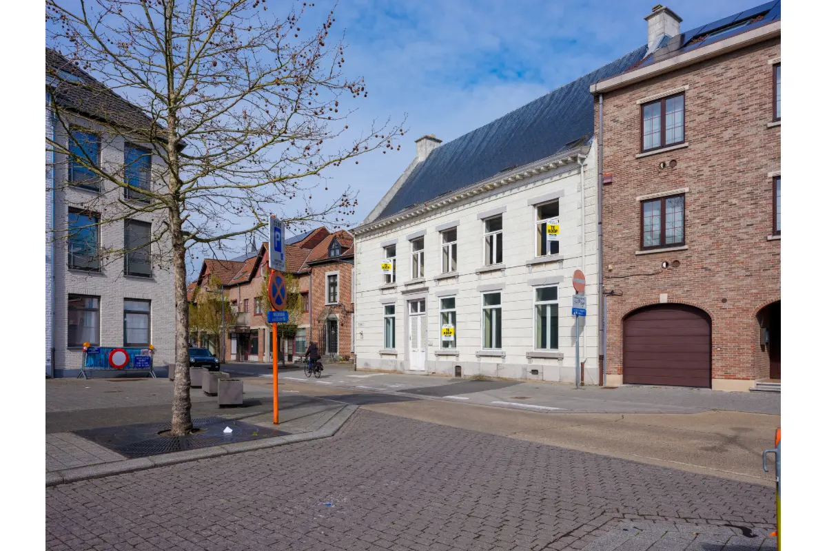 Huis te  koop in Herk-de-Stad 3540 400000.00€ 5 slaapkamers 465.00m² - Zoekertje 724947