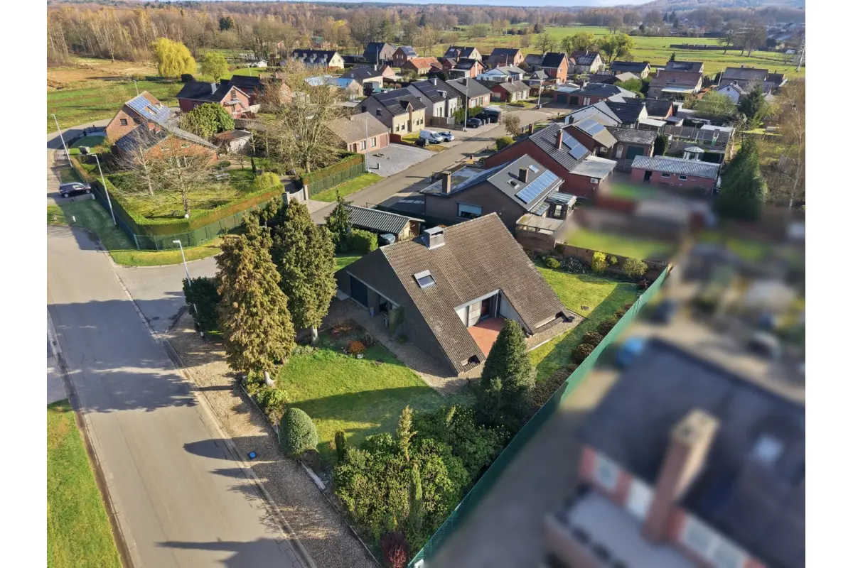 Huis te  koop in Heusden-Zolder 3550 349000.00€ 3 slaapkamers 234.00m² - Zoekertje 728754
