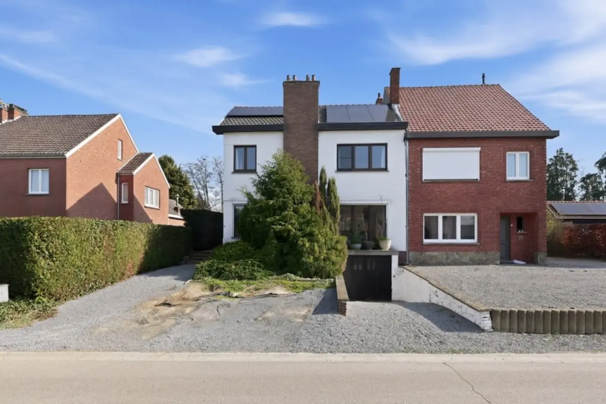 Huis te  koop in Sint-Truiden 3800 349000.00€  slaapkamers 155.00m² - Zoekertje 730143