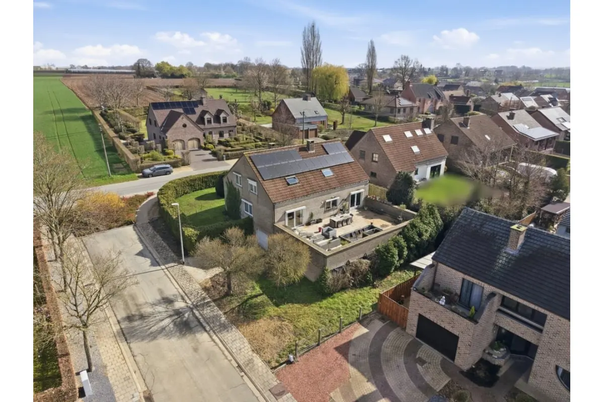 Huis te  koop in Riemst 3770 399000.00€ 4 slaapkamers 263.00m² - Zoekertje 730144