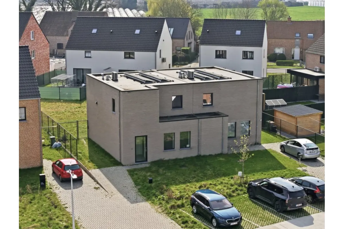 Huis te  koop in Bilzen 3740 399000.00€ 3 slaapkamers 140.00m² - Zoekertje 730140