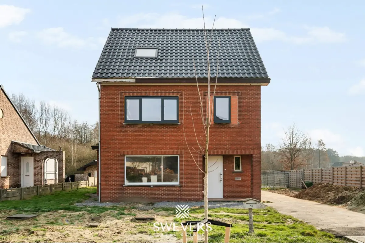 Huis te  koop in Ham 3945 289000.00€ 3 slaapkamers 198.00m² - Zoekertje 731784