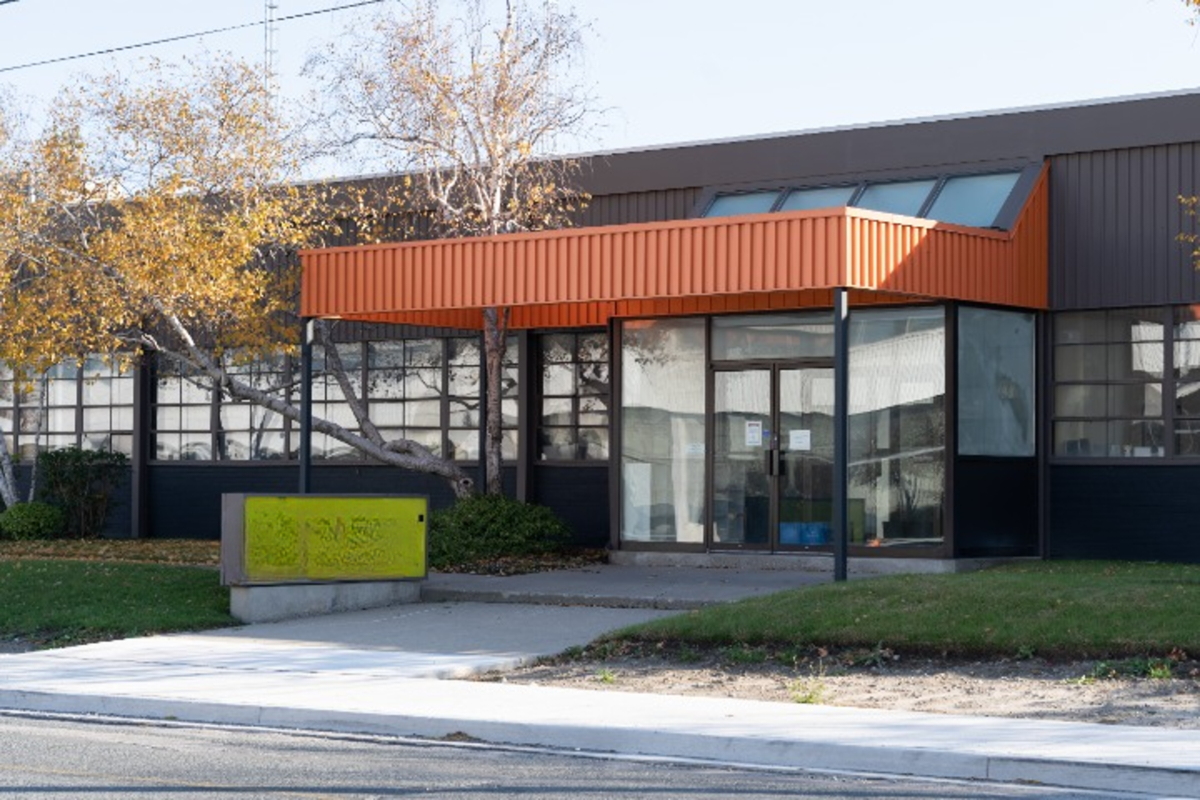 Handelszaak te  koop in Beverlo 3581 5150000.00€  slaapkamers 16625.00m² - Zoekertje 732145