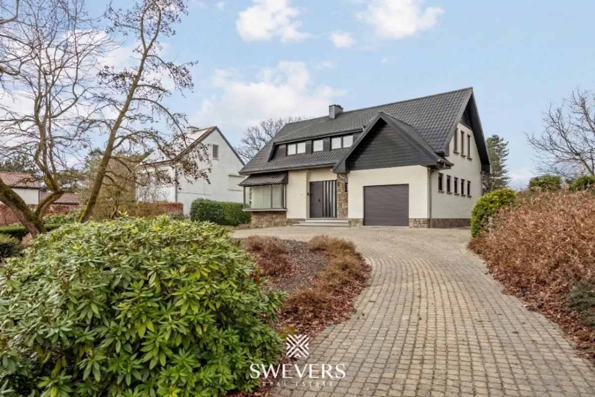 Huis te  koop in Heusden-Zolder 3550 399000.00€ 4 slaapkamers 174.00m² - Zoekertje 733594