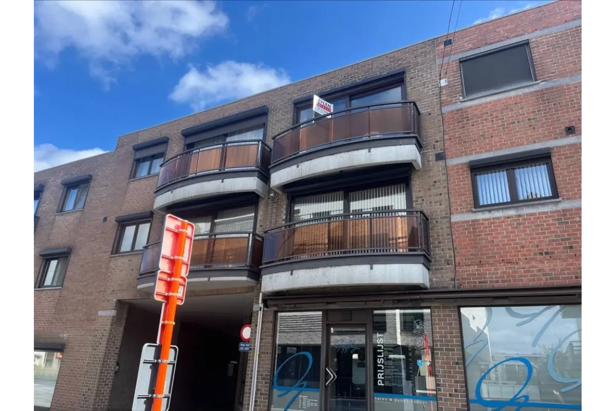 Appartement te  huur in Lommel 3920 1050.00€ 2 slaapkamers 103.00m² - Zoekertje 735154