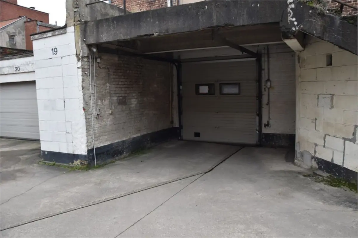 Parking & garage te  huur in Tongeren 3700 80.00€  slaapkamers m² - Zoekertje 735661